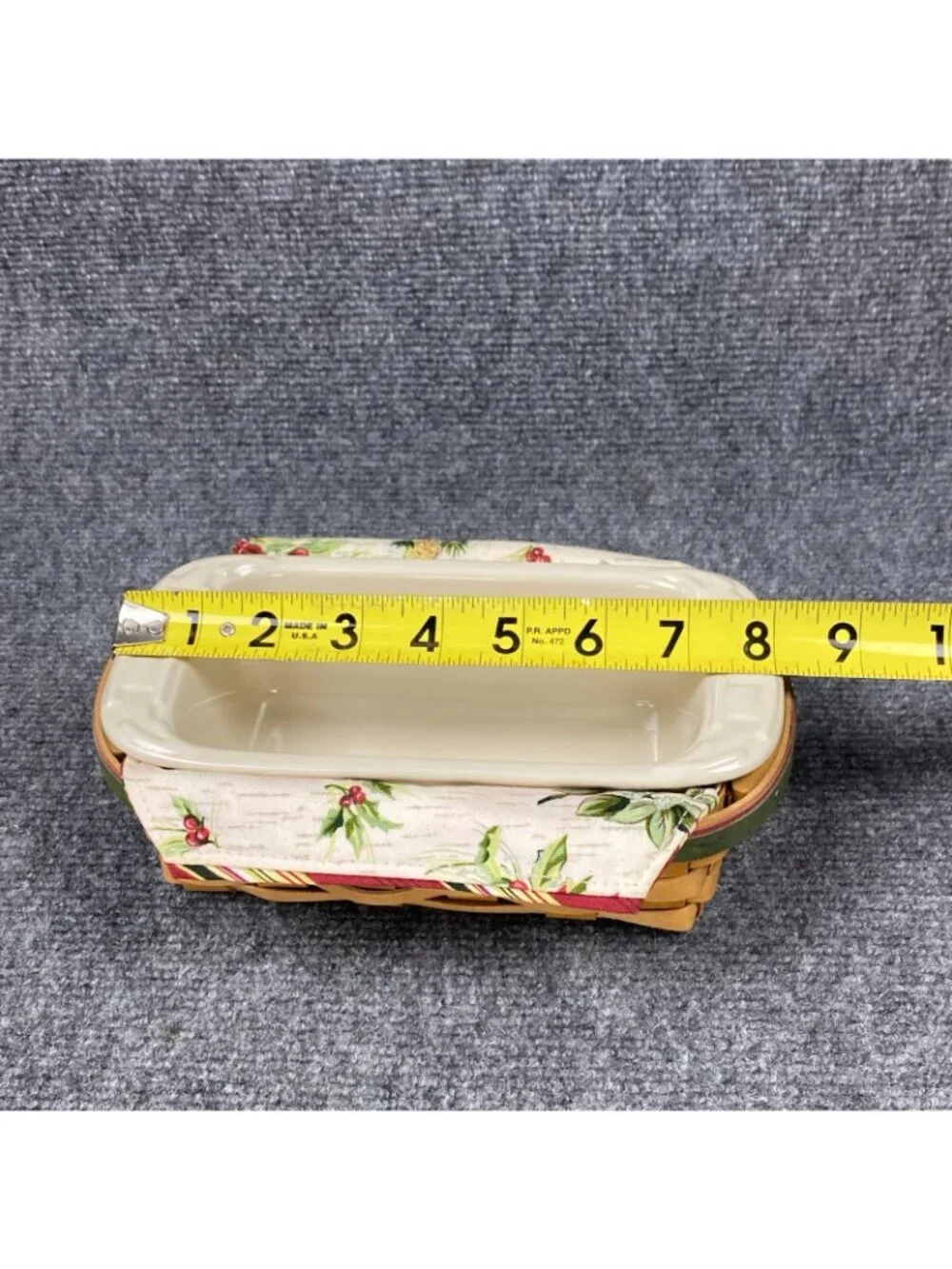 Longaberger Holiday Helper Basket 2006 Liner Protector Ivory Pottery Loaf Dish